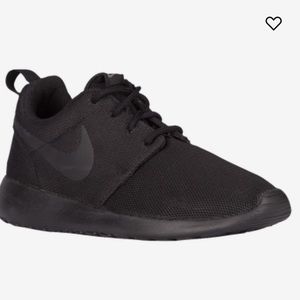 Women’s Nike Roshe One